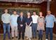 Gruppenfoto: Delegation, Gouverneur und andere