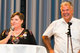 Mitarbeiterin Heike Diesing und Ortsvorstands-Mitglied Lothar Bindert