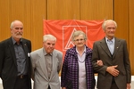 Gerhard Wick ehrt Helmut Süpfle, Martha Maier + Edmund Ott für 70 Jahre Mitgliedschaft